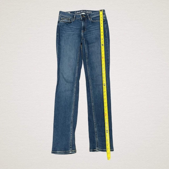 Calvin klien,Size 28,Color blue. - Picture 3 of 9